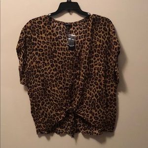 Torrid leopard print blouse